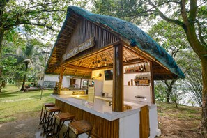 Cafe - Almost Heaven Lake Resort by Cocotel (Cavinti)