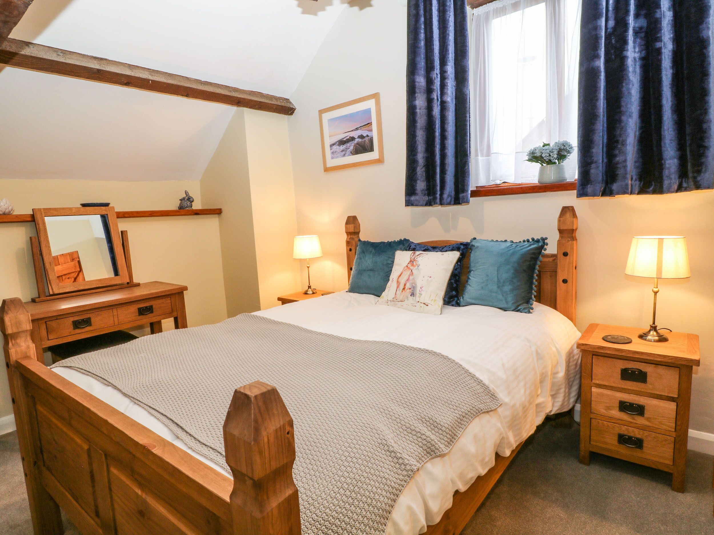 คอทเทจ | ภายใน