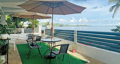 Happy Island Inn