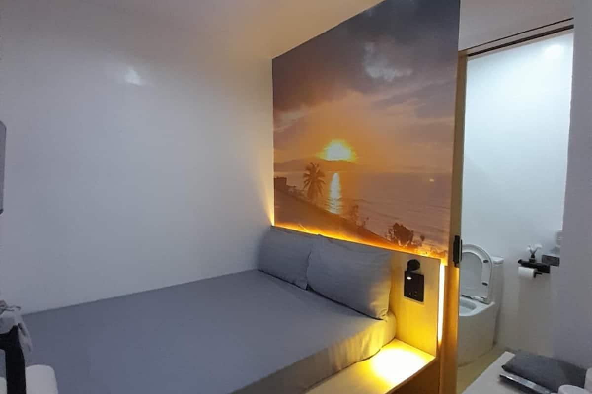 Habitació doble econòmica, 1 llit doble | Decoració individual i escriptori