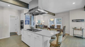 House (5 Bedrooms) | Private kitchen