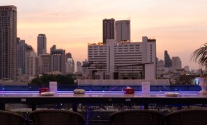 Bar (on property) - Heaven Boutique Hotel (Bangkok)