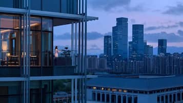 Premium Suite King with Balcony | Terrace/patio