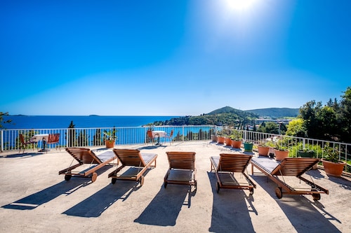 Plavi-Best view apartment