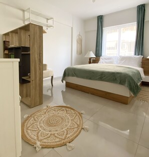 2 Schlafzimmer, schallisolierte Zimmer, Bügeleisen/Bügelbrett