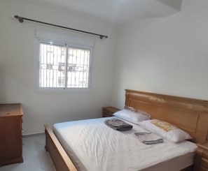 2 bedrooms