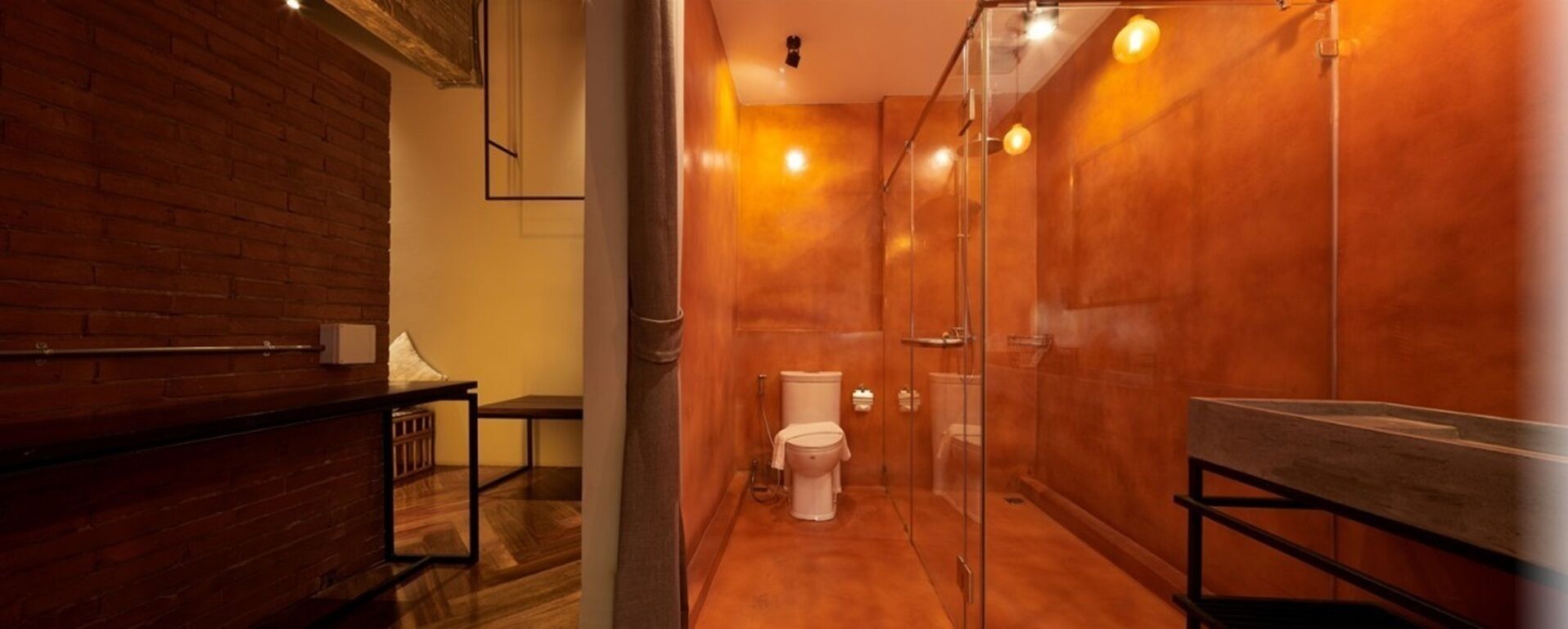 Grand Deluxe King City View | バスルーム | タオル