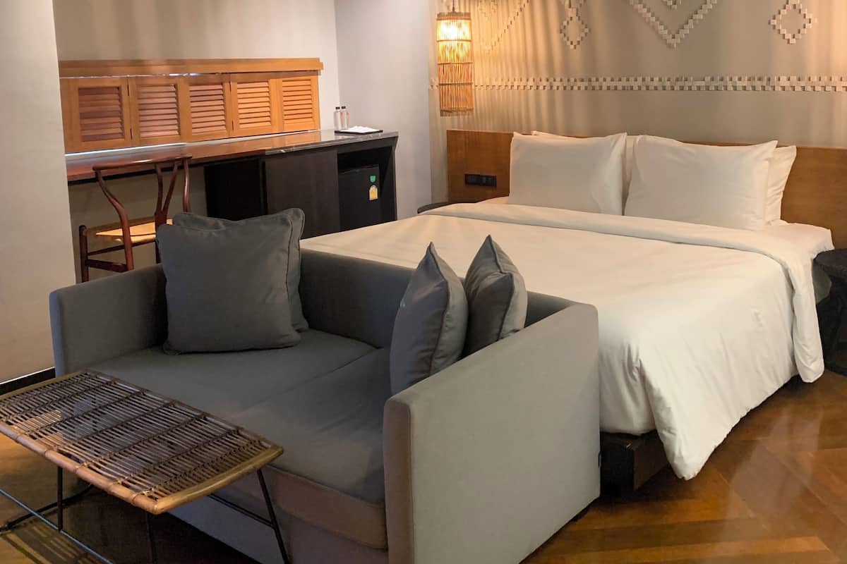 Quarto casal luxo | Escrivaninha, Wi-Fi de cortesia