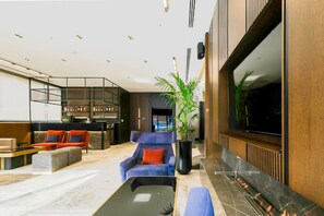 로비 좌석 공간