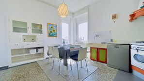 Departamento Confort | Cocina privada | Tetera eléctrica 