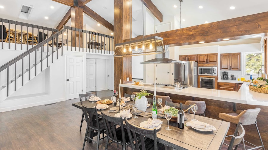 Explorer by Avantstay Close to Slopes! Game Room, Guest Suite, Hot Tub