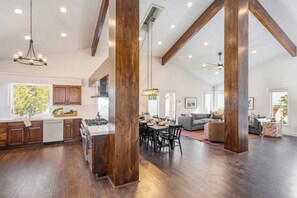 House (6 Bedrooms) | Interior - Explorer by Avantstay Close to Slopes! Game Room, Guest Suite, Hot Tub (Olympic Valley)