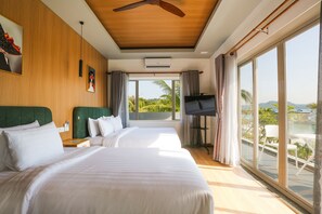 1 bedroom, minibar, in-room safe, desk