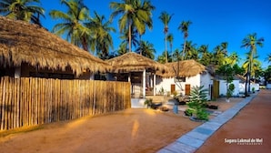 Unclassified image, 2 of 16, button - The Blue Lagoon Resort (Kudawa)