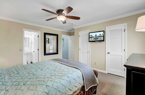 Apartment (3 Bedrooms) | Interior - 11E Mariners Walk by Avantstay Ocean Views Beachfront Living Shared Pool (Isle of Palms)