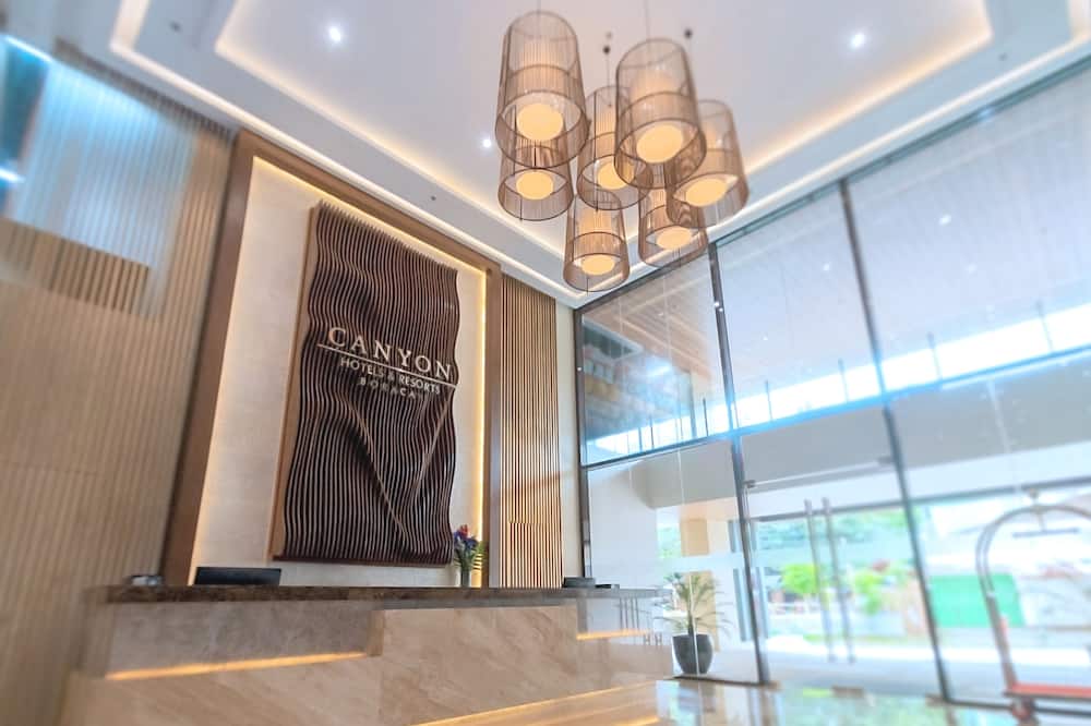 Canyon Hotels & Resorts Boracay