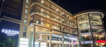 Canyon Hotels & Resorts Boracay