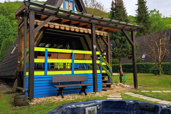 Bain à remous extérieur