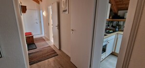 Kühlschrank, Ofen, Herdplatte, Geschirrspüler