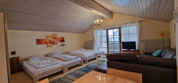 WiFi - Activity and relaxation in Aschau: Vacation apartment ciao-aschau Schöne Aussicht (Aschau)