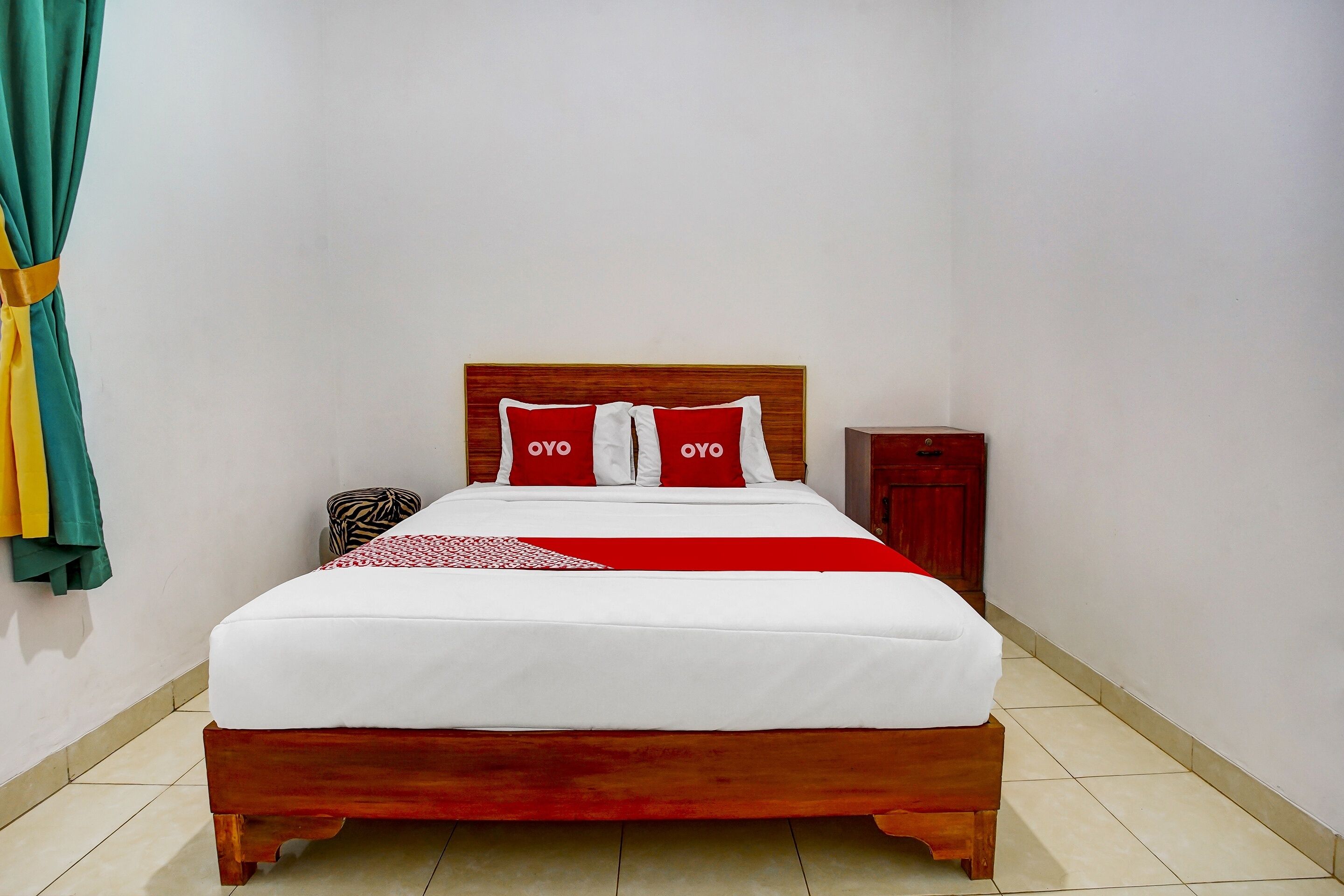 Standard Double Room | Desk, free WiFi, bed sheets