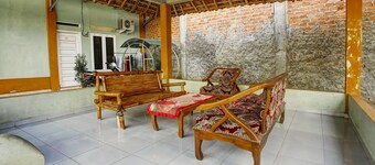 OYO Life 91068 ที่พักแบบมุสลิมริมทาง สีมะกา