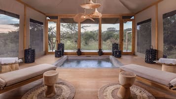 Couples treatment room(s), sauna, hot tub, steam room, body treatments