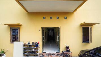 Bagian depan properti