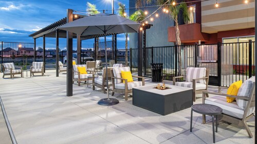 Fairfield Inn & Suites By Marriott Stockton Lathrop