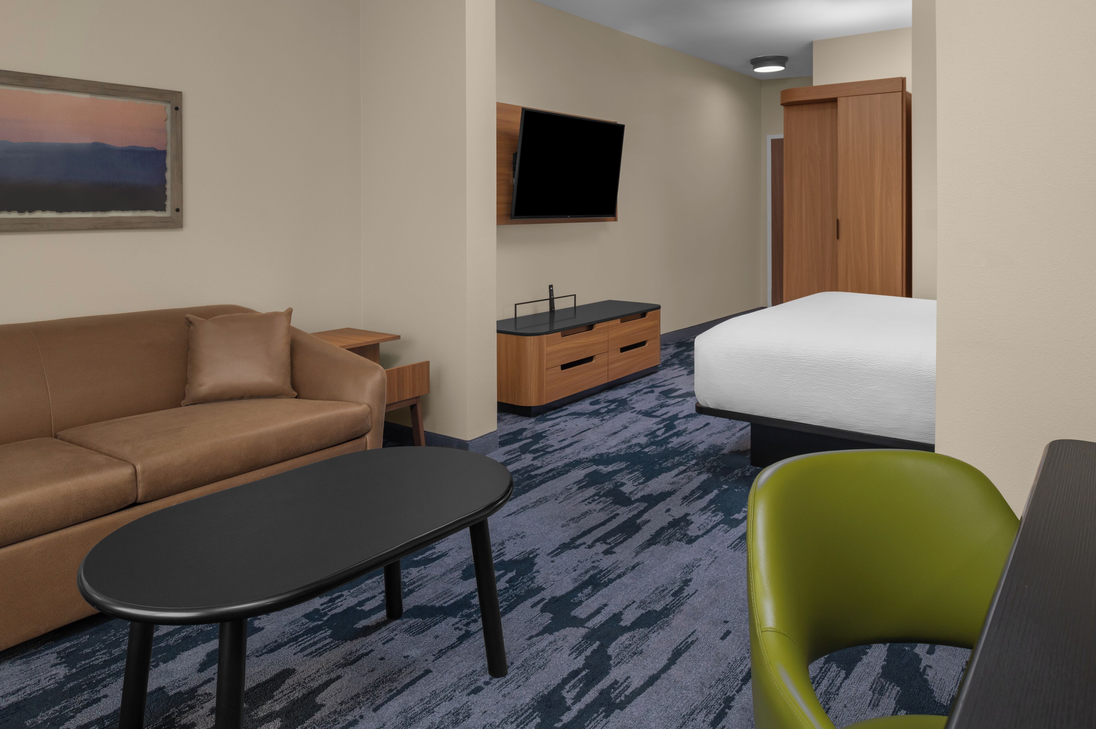 Rollaway beds, free WiFi, bed sheets