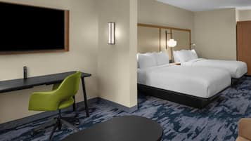 Executive Suite, Multiple Beds | Rollaway beds, free WiFi, bed sheets