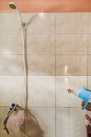 Standard Double Room | Bathroom | Bidet, towels - OYO Homes 91118 Homesstay Desa Wisata Budo Near Desa Wisata Budo (Wori)