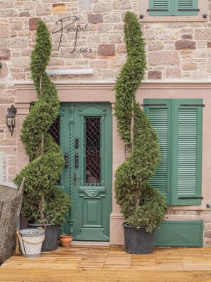 Exterior - Panjur Cunda 1852 (Ayvalik)