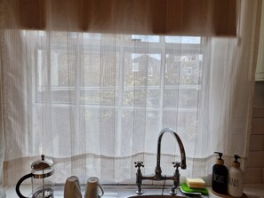Studio | Interior - Charming Studio Sleeps 2 - Kentish Town Nwlondon (London)