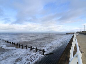 Vista para praia/oceano