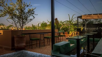 Snack-bar