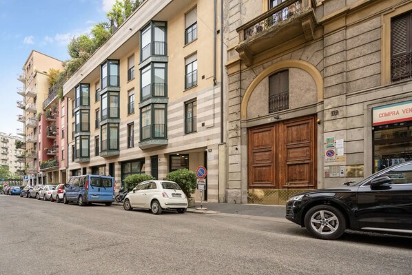 Basic Loft, 1 Double Bed | Parking - Modern Loft in Porta Venezia (Milan)