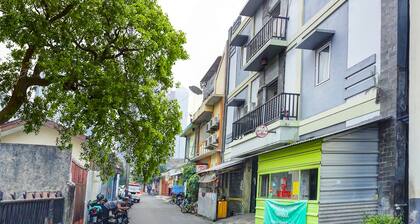 Hotel O Royani Residence