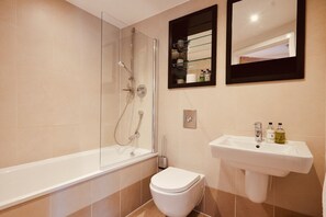 Apartamento luxo, banheiro privativo (125) | Banheiro