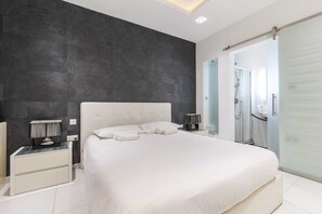 Basic Apartment, 2 Double Beds | 2 bedrooms, desk, laptop workspace, iron/ironing board - Bluemarine Suite (St. Julian's)