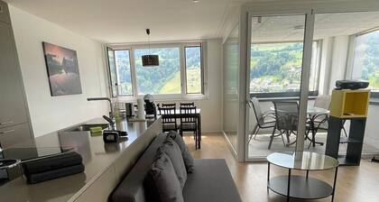 Dream View Apt With Homecinema Netflix Loggia