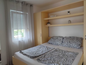 Appartement (Two Bedroom Apartment with Balcony an) | 2 slaapkamers