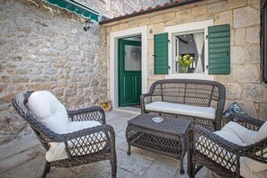 Junior Studio | Terrace/patio