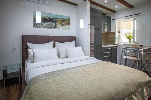 Theatre Luxury Rooms