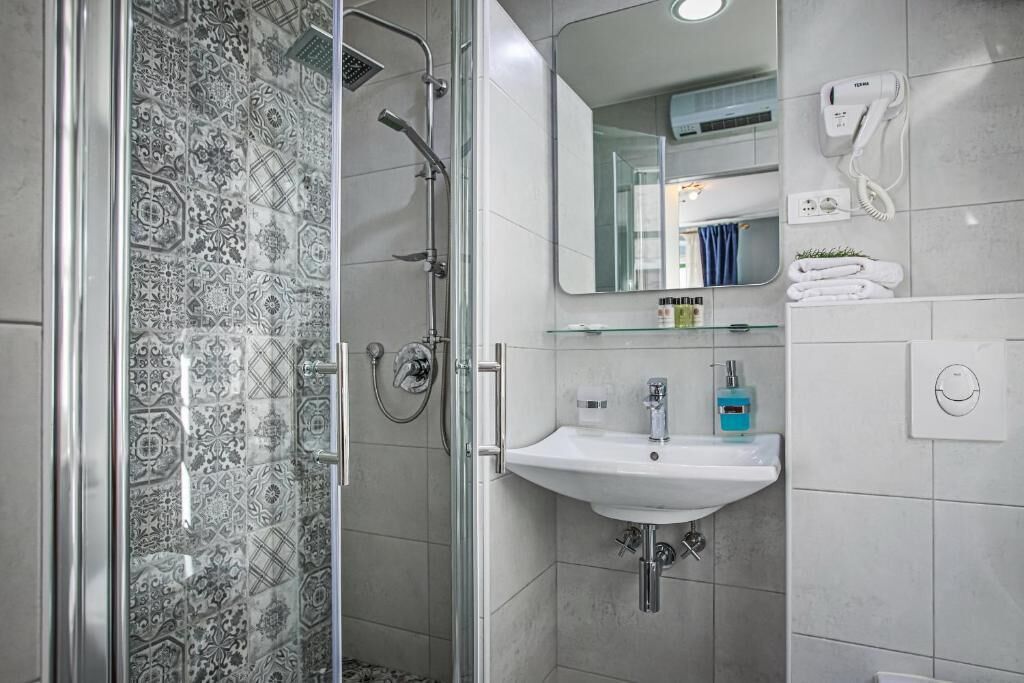 Photo - Theatre luxury rooms