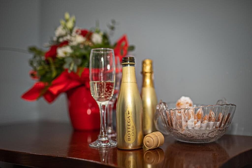 Photo - Theatre luxury rooms