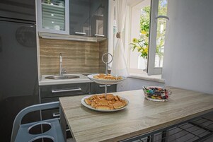 Estudio junior | Cocina privada | Cafetera o tetera y hervidor eléctrico