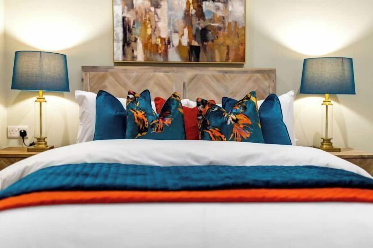 Premium bedding, pillow-top beds, individually decorated, soundproofing