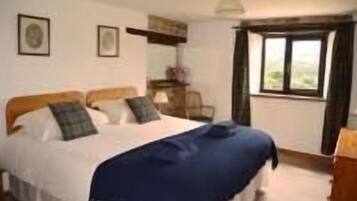 2 bedrooms