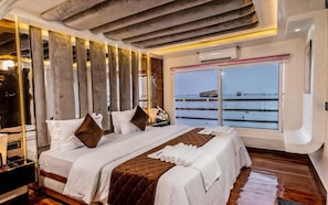 Premium-Doppelzimmer | Pillowtop-Betten, Schreibtisch, Verdunkelungsvorhänge